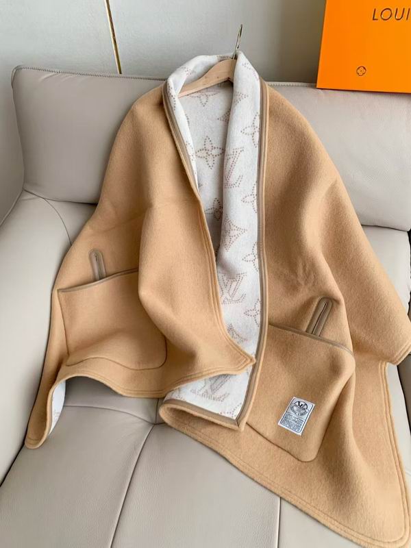 LV cloak E072802